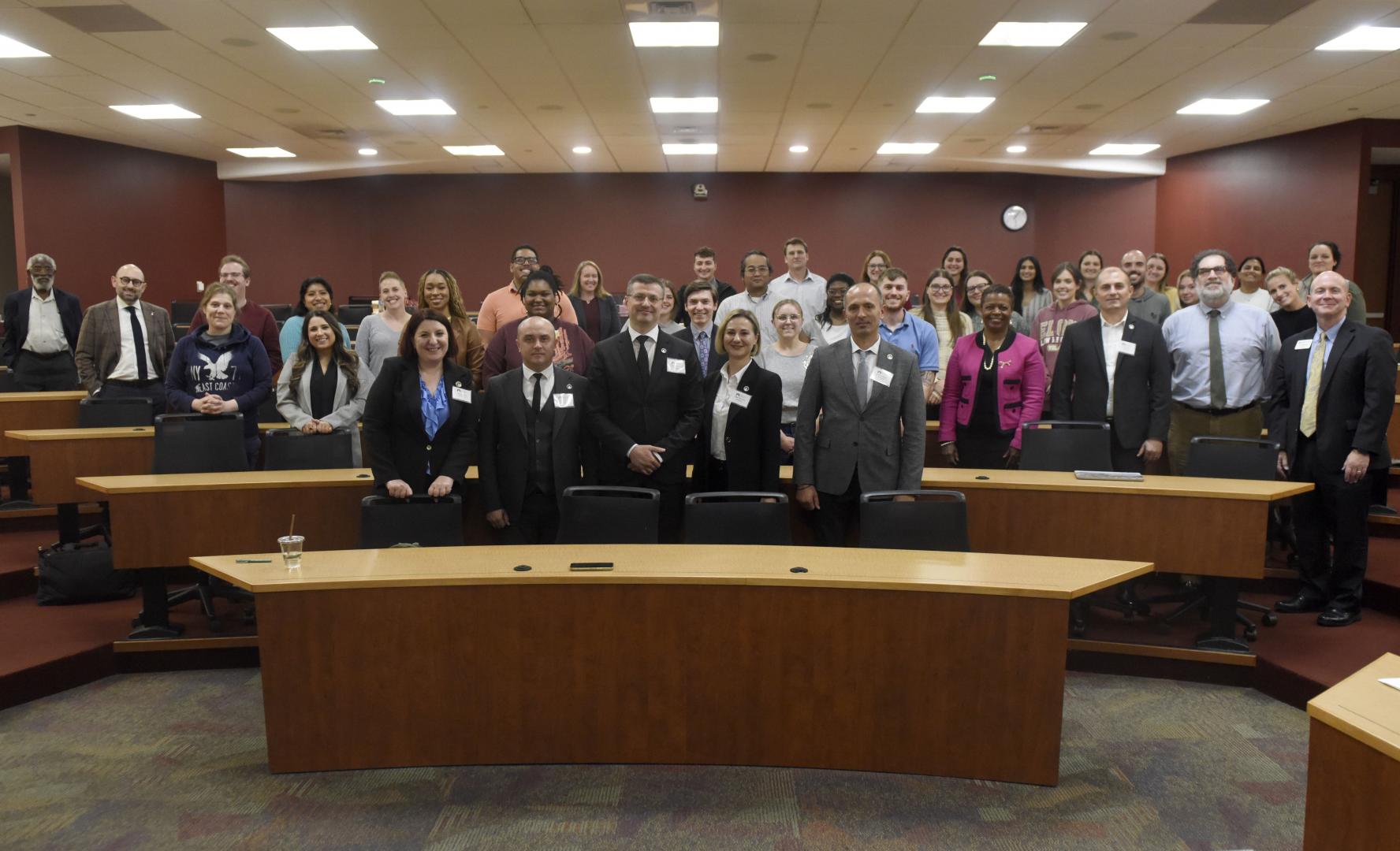 The member of the INJ Council, Ion Covalciuc, participated in the experience exchange program in the USA