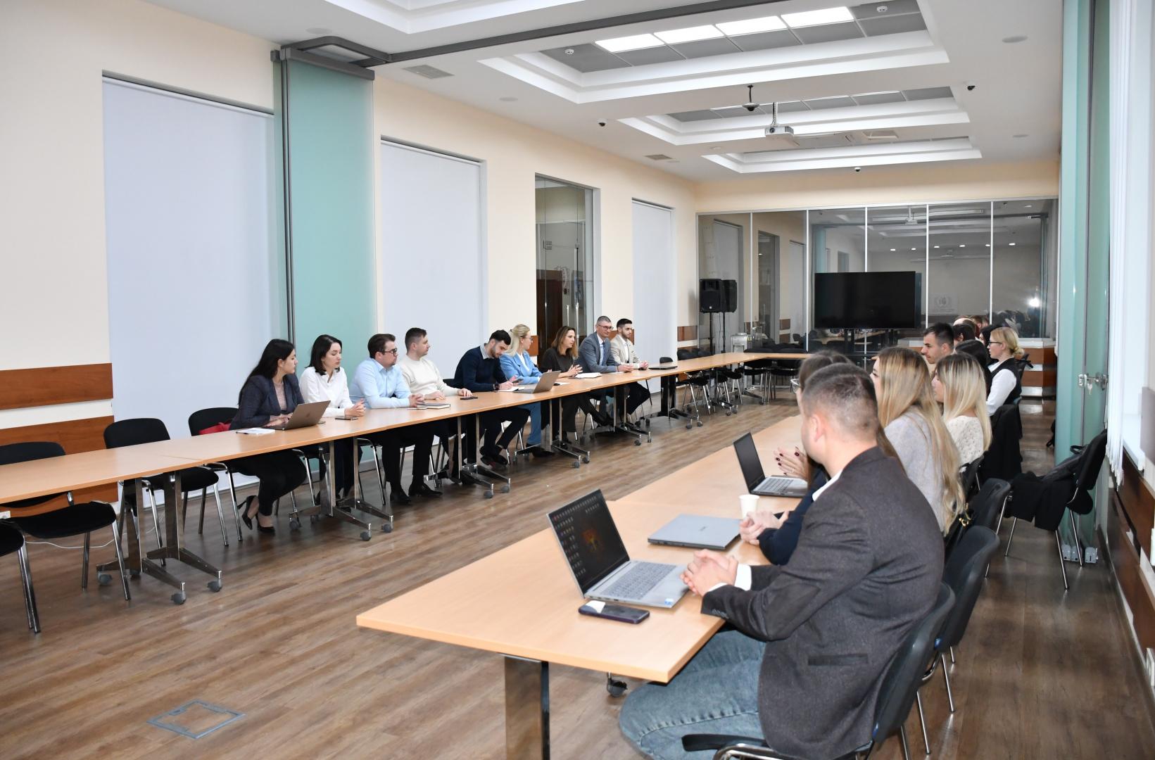 Audienții INJ împărtășesc experiența vizitei de studiu de la București