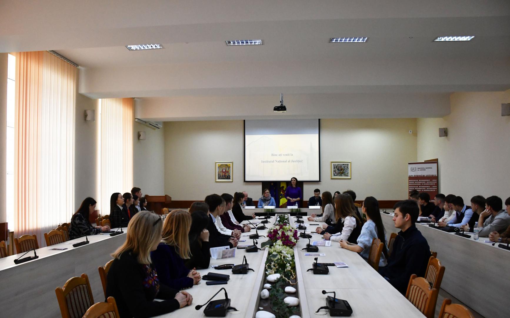Institutul Național al Justiției și-a deschis ușile pentru membrii Asociației Studenților în Drept