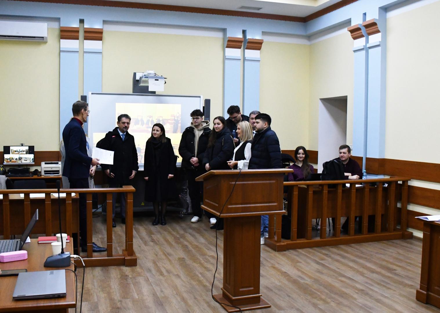 Representatives of the councils of the law faculties of the University of Bucharest and the State University of Moldova, visiting the National Institute of Justice